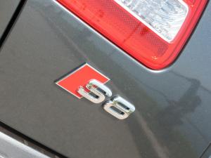 Audi S8 2008 года  (NA)